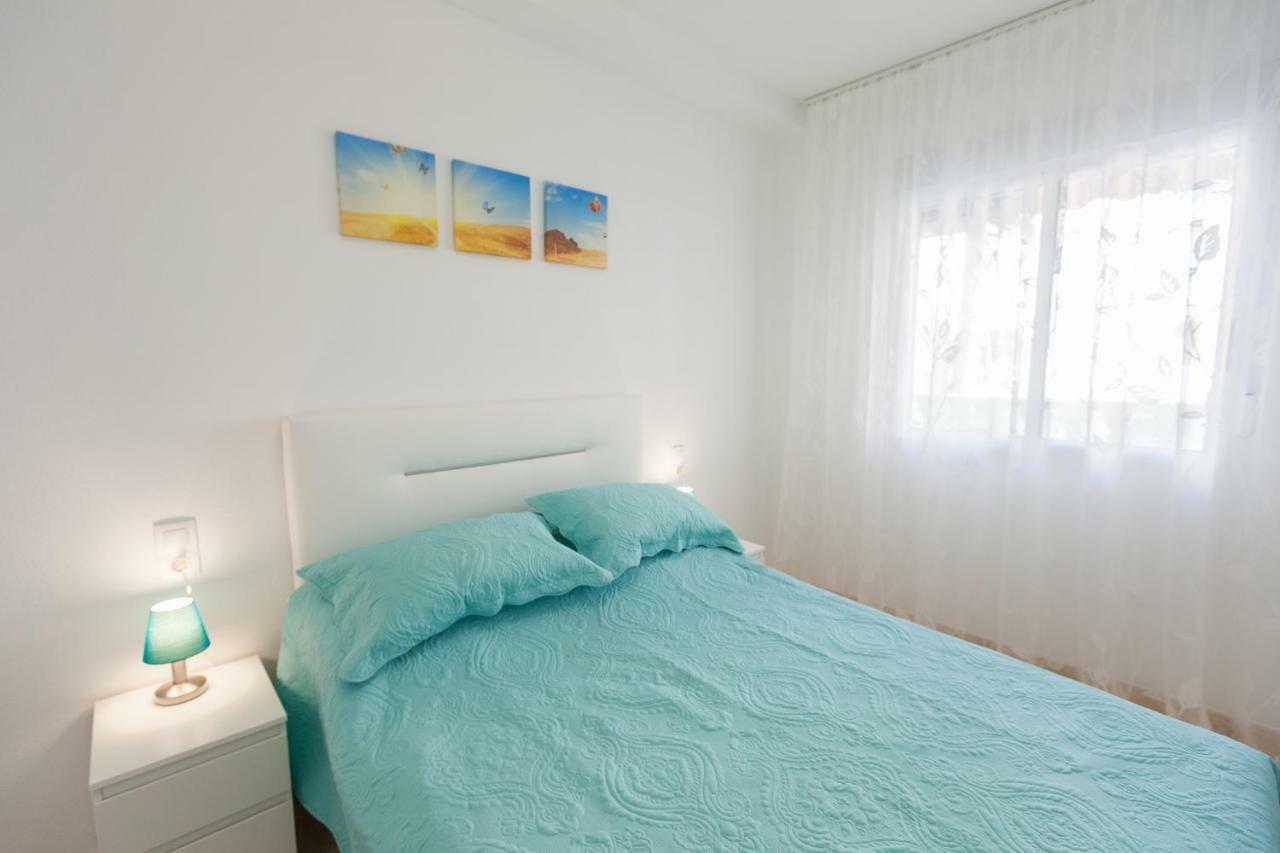 Apartment on San Julián Torrevieja Exterior foto